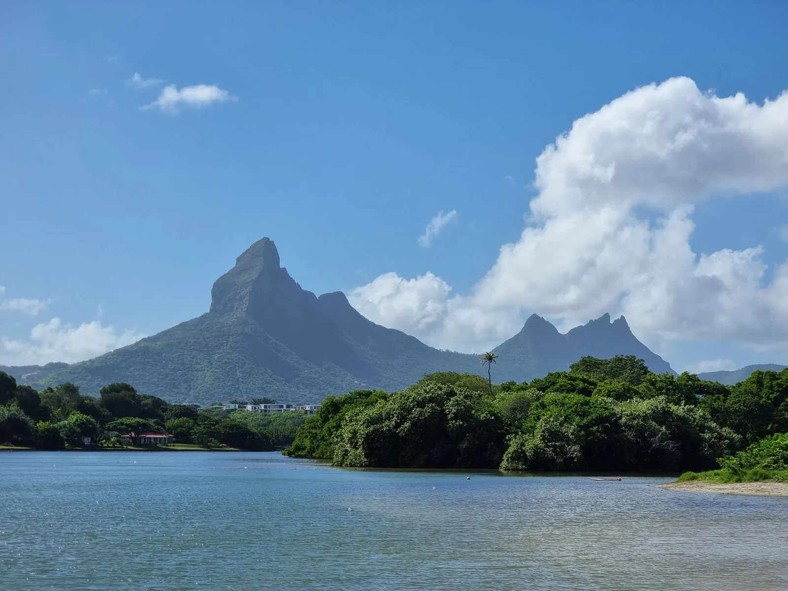 L'île Maurice est-elle française ?